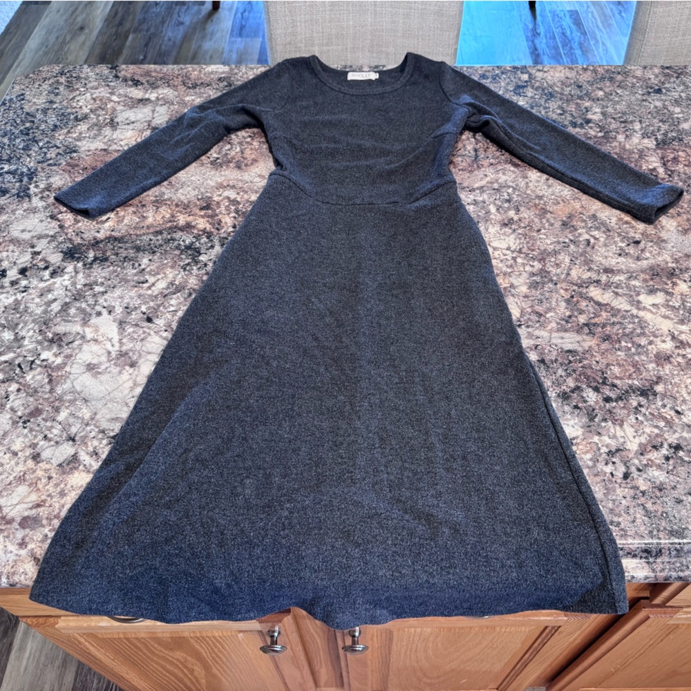 Roolee Charcoal Long-Sleeve Knit Midi Dress